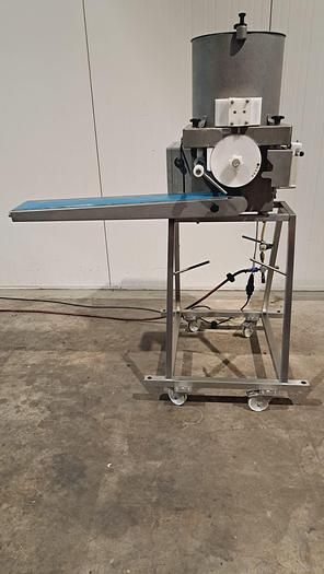 Deighton C series Formatic Hamburger Molding machine