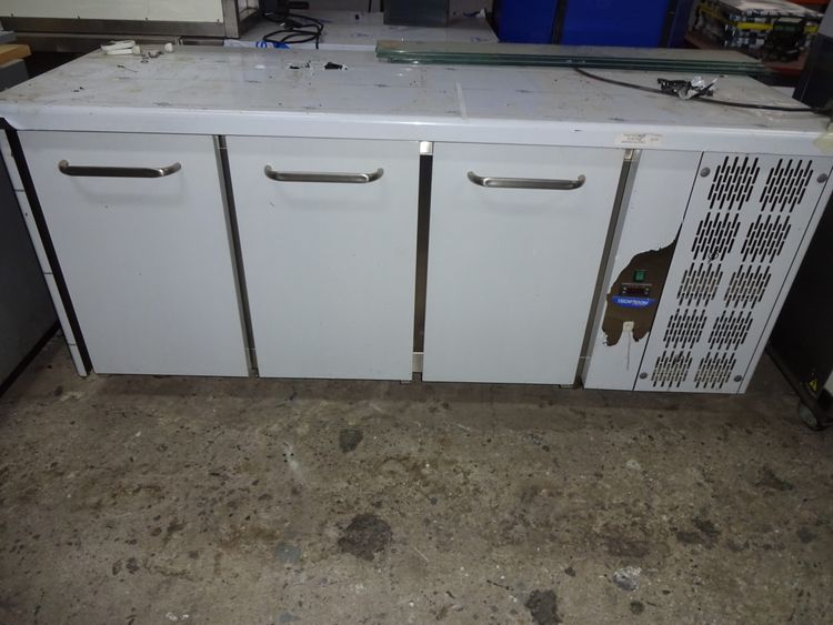 Refrigerated Workbench