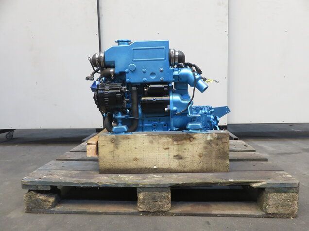 Perkins PERAMA M30 (KD3024) Power: 29 HP