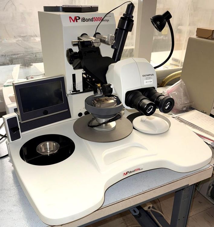 Micro iBond 5000 Deep Access Wedge Bonder