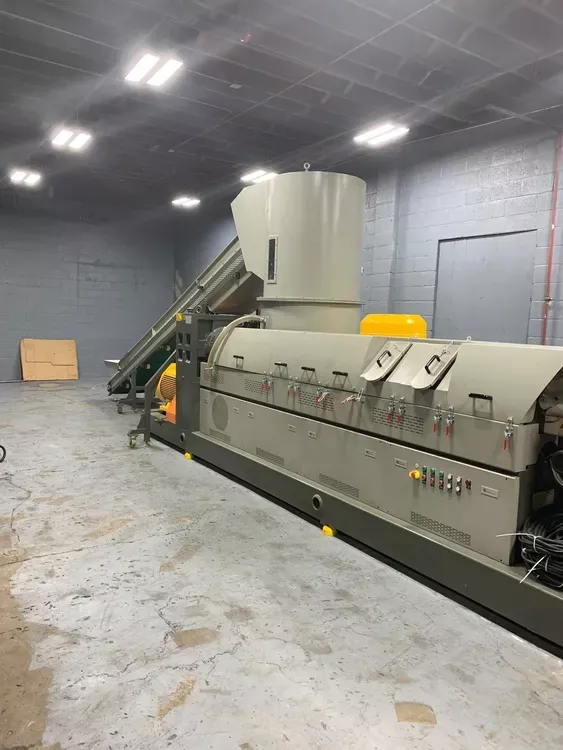 HXSJ 150-DWM11 Three Stage Plastic Extrusion