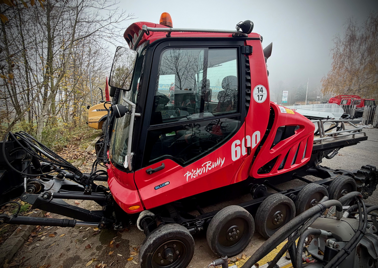 Pistenbully 600 Park