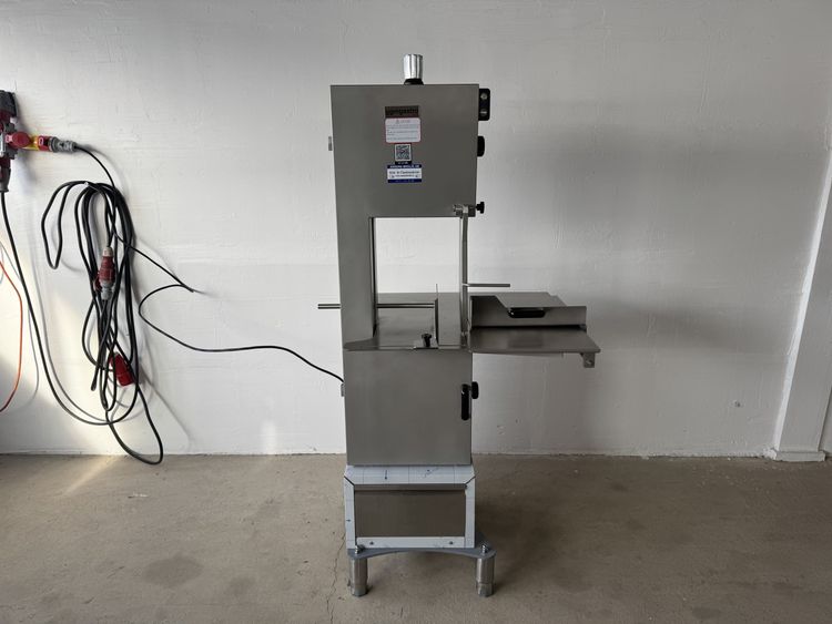 ggmgastro KSH2400N Bandsaw