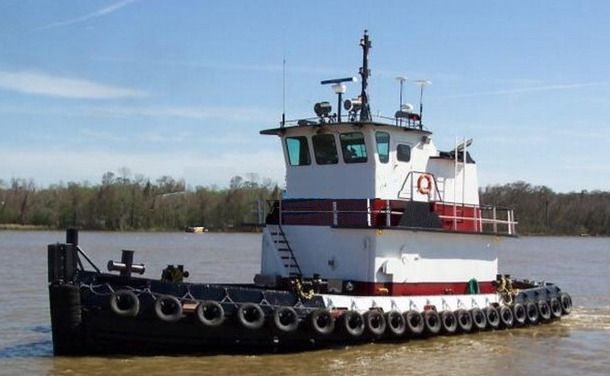 900 HP TWIN SCREW LUGGER TUG 81 GT, 55 NT