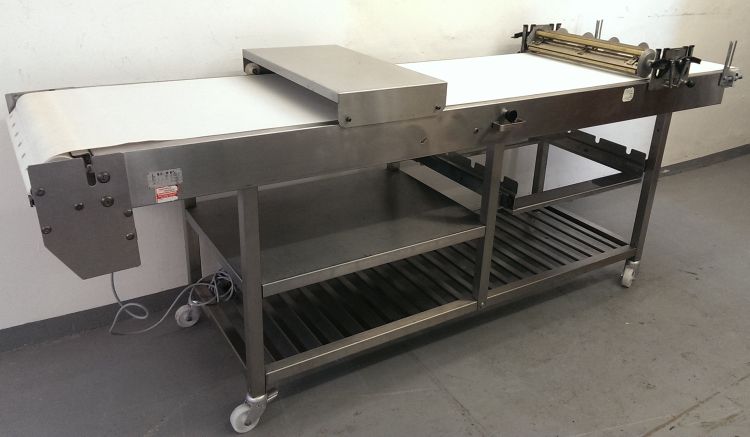 Seewer Rondo SFT 261 Cutting Table