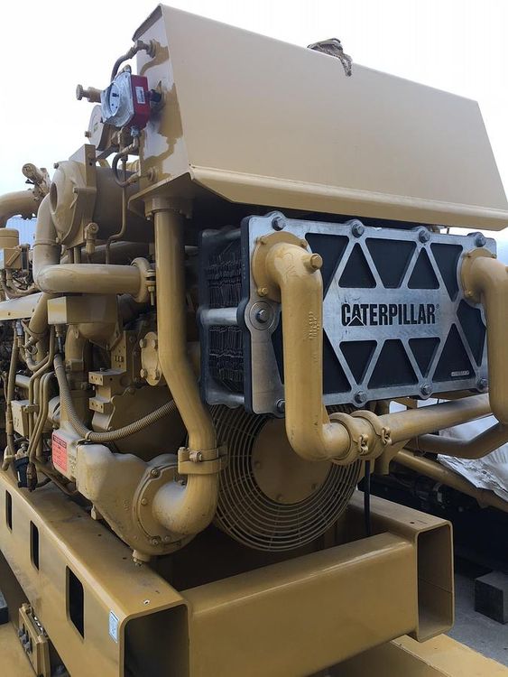 2 Caterpillar 3516C-HD Engine 2150 HP