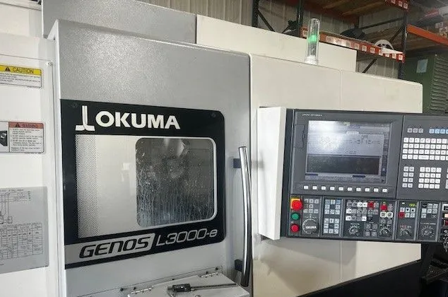 Okuma CNC (OKUMA OSP-P300LA) 3,000 RPM GENOS L3000MYW 2 Axis