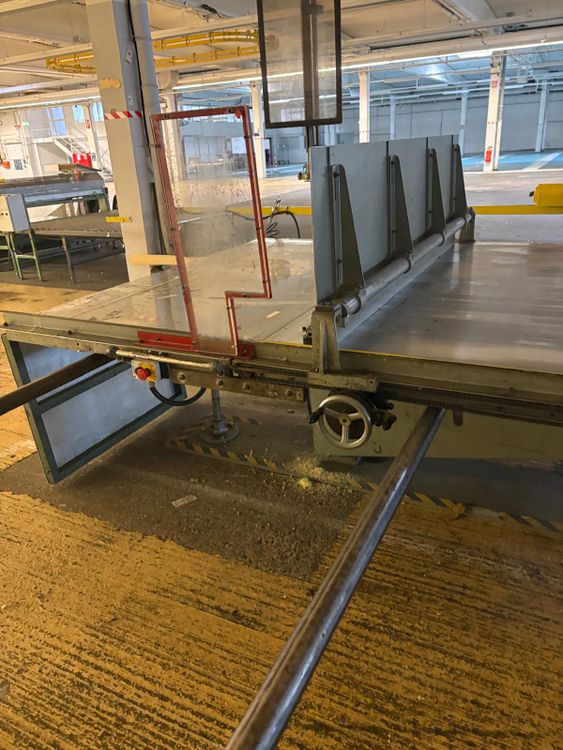 Kuris, Reichert RBMR99, Vertical band saw