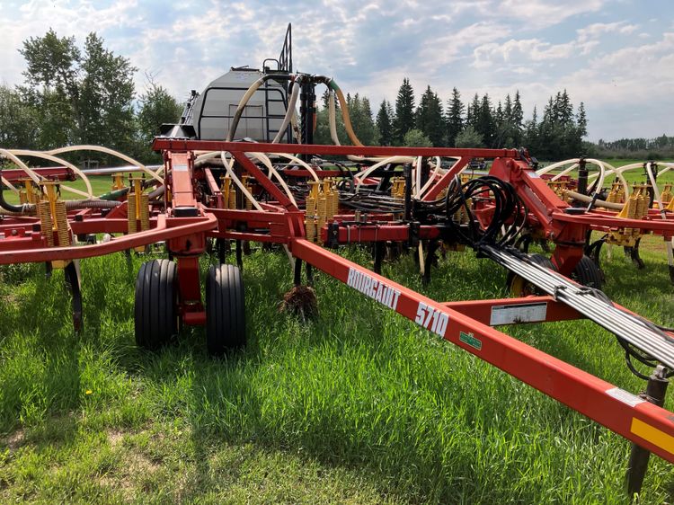 Bourgault 5710-34 Air Drill