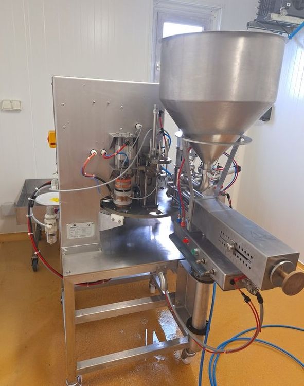 Packinov RMD ECO yogurt packaging machine