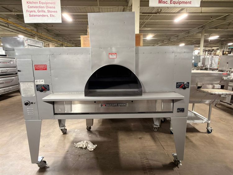 Baker's Pride FC-616 Super Deck Series Gas Pizza Bake Oven