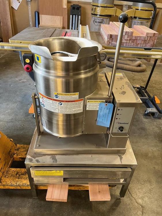 Cleveland RANGE KGT-6-T GAS STEAM KETTLE