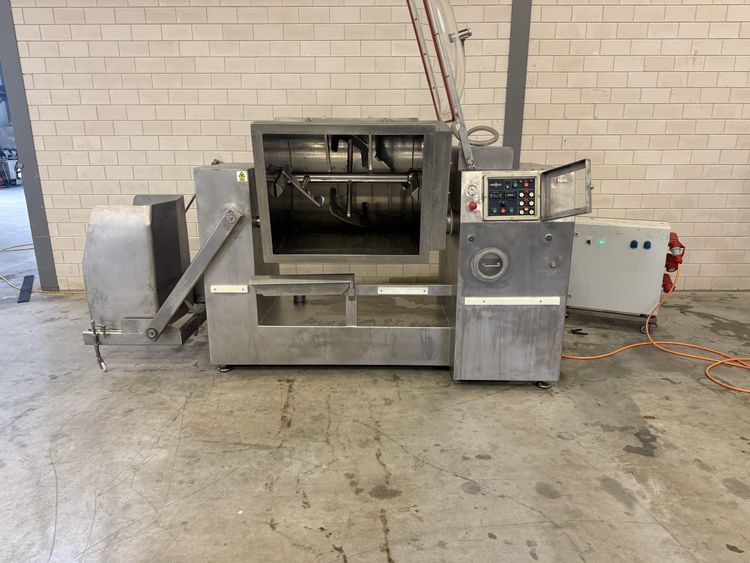 Mainali  AVE 600 Vacuum Mixer