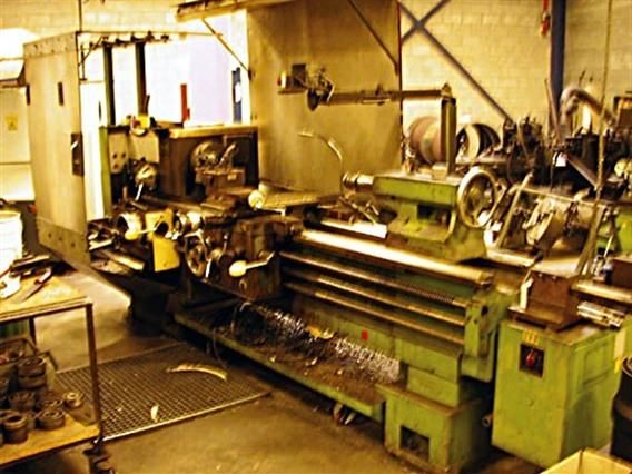 VDF Centre lathes 1800 rpm M 530 Ø 590 x 1500 mm