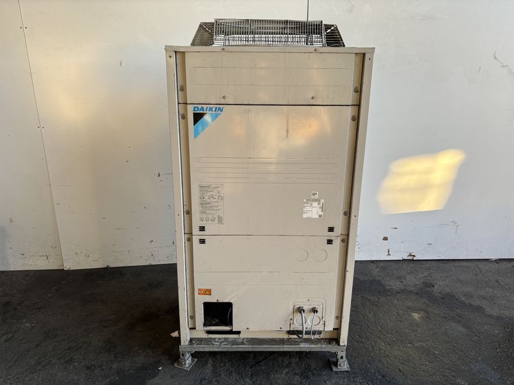 Daikin ERQ200A7W1B Condensing unit