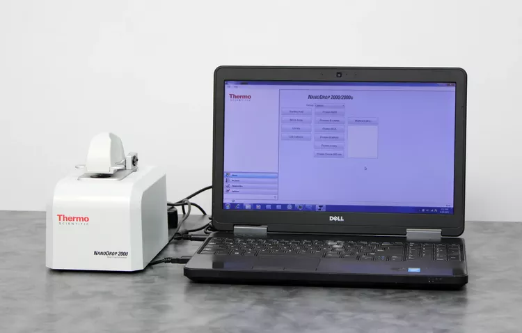 Thermo Scientific NanoDrop 2000, UV-Vis Spectrophotometer with Laptop