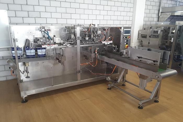 PACKAGING MACHINE