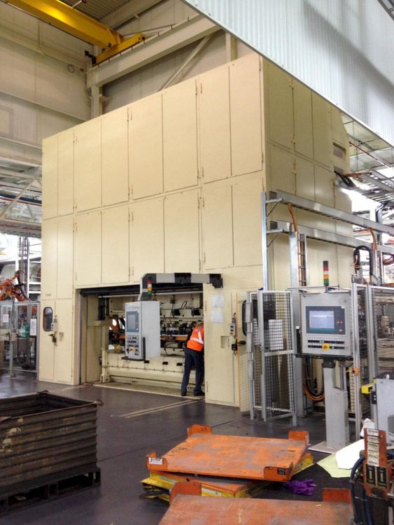 Mueller-Weingarten HUQ 630.36 630 tons