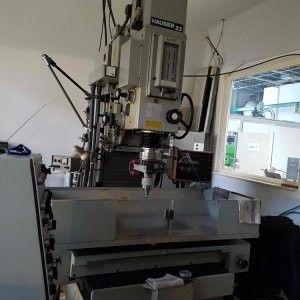 Hauser S3-DR milling machine Variable