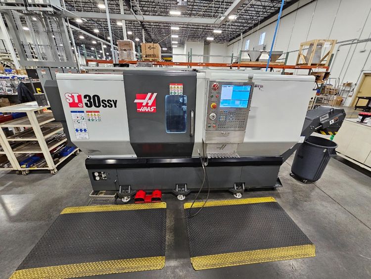 Haas CNC Control 4,500 RPM ST30SSY CNC Lathe 4 Axis