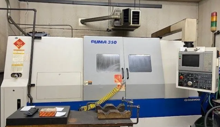 Daewoo Mitsubishi CNC control 2000 RPM PUMA 350B  2 Axis
