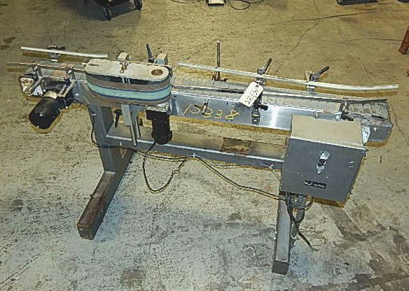 Quadrel Labeler Conveyor with Wrap Around Station