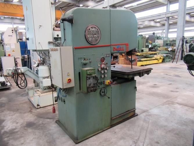 DoAll 26-3 Vertical Contour Band Saw Semi Automatic