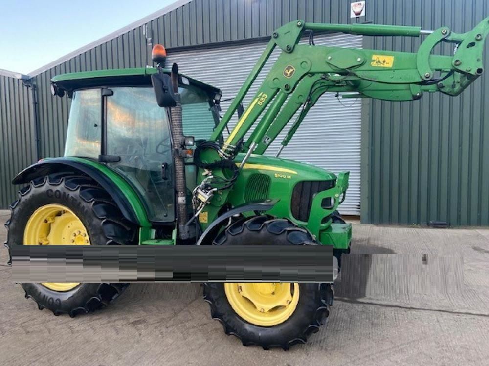 John Deere 5100m Tractor 9907