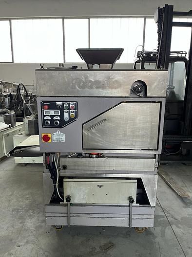 Pietroberto  short pizza lamination line