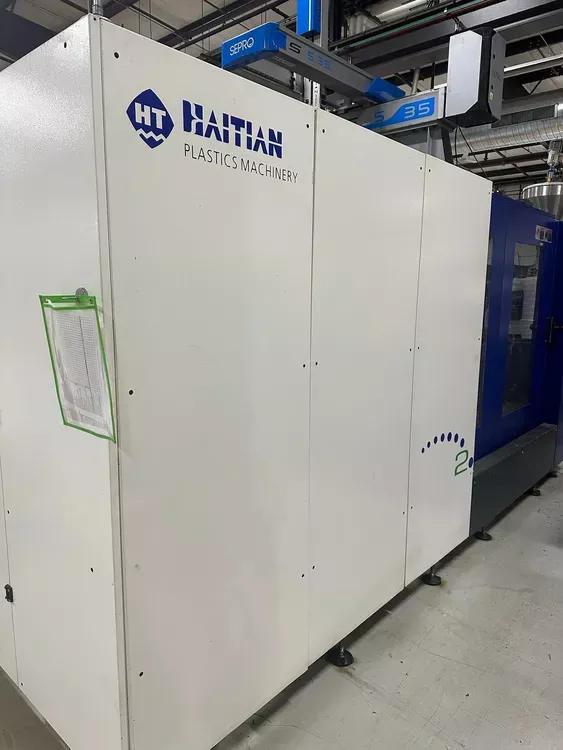 Haitian JU9000II Servo-hydraulic 1000 T
