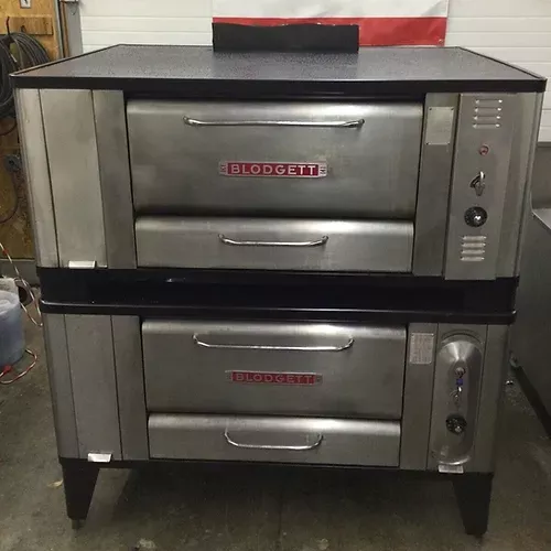 Blodgett 10000 Natural Gas Double Stack Pizza Oven