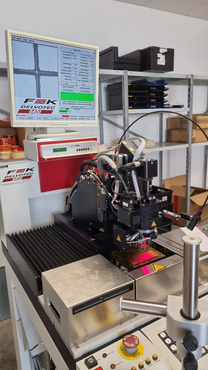 Delvotec 6400 Bonder