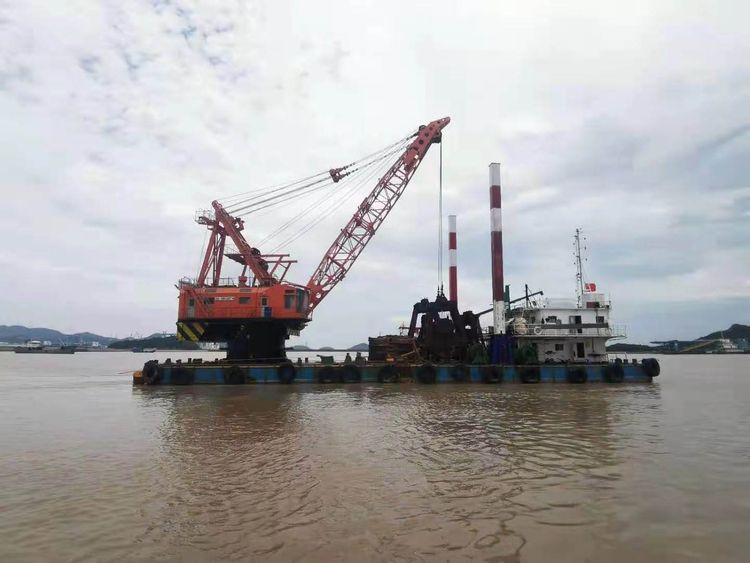 SKK ABT 11M3 GRAB DREDGER BARGE