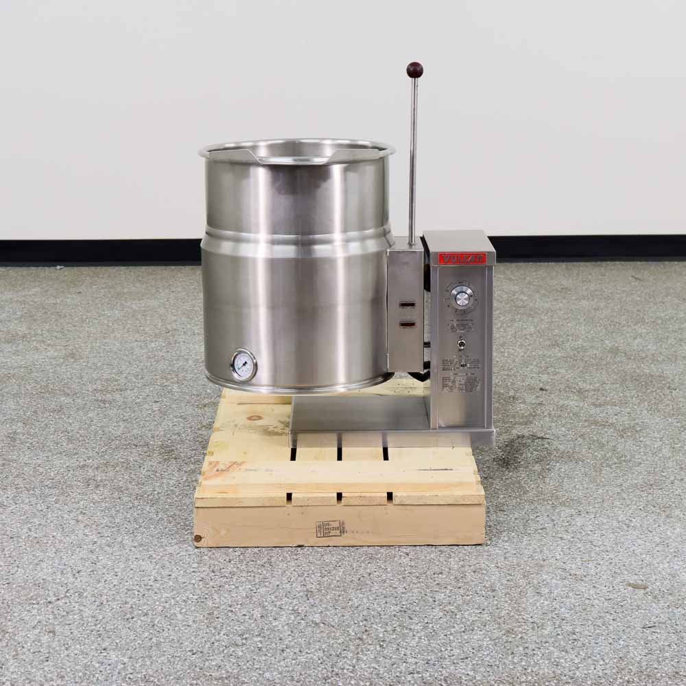 Vulcan VEC10 10 Gal. Electric Steam Tilting Kettle