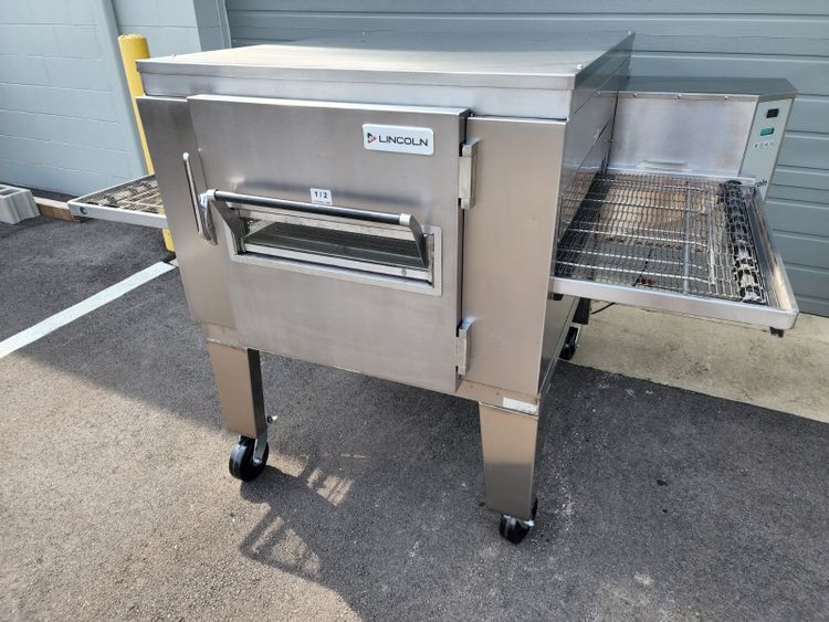 Lincoln 1450  Single Stack Gas Fired Conveyor Pizza
