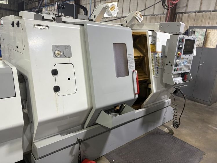 Haas Haas CNC control 4,000 rpm SL-20 CNC Turning Center 2 Axis