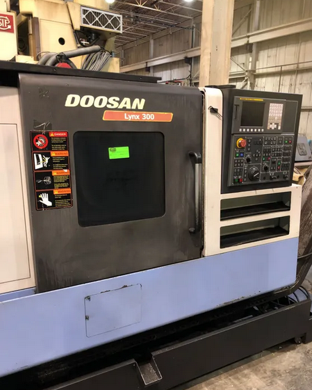 Doosan CNC (CNC Fanuc) 3,500 RPM LYNX 300 2 Axis