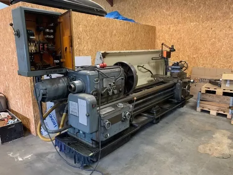 VDF Engine Lathe Variable Speed Lathe with digital