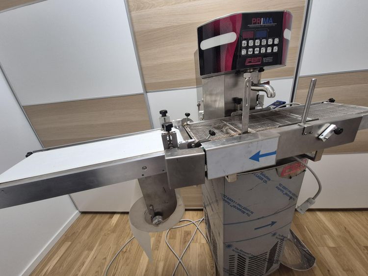 FBM Prima 10 Enrobing machine