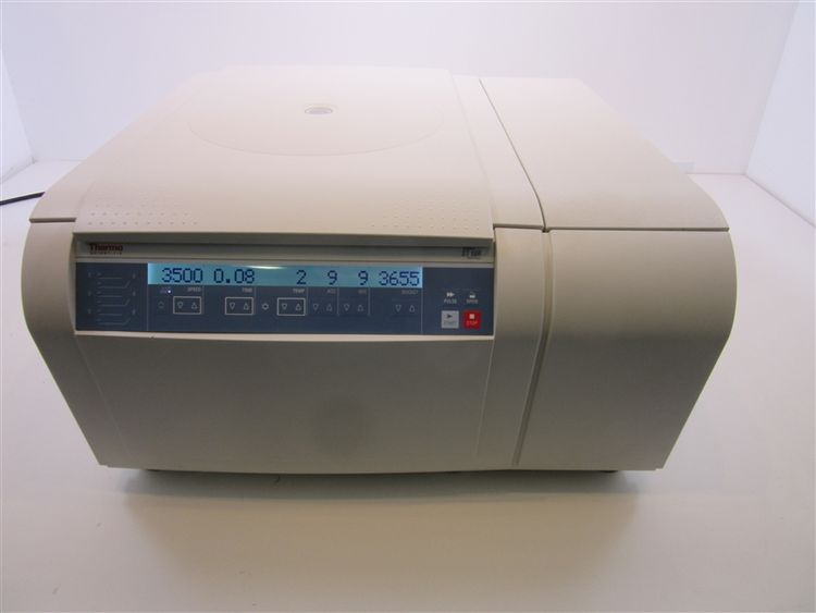 Thermo Scientific ST16R, Refrigerated Centrifuge