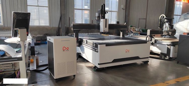 CNC milling machine