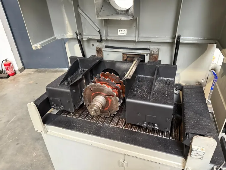 CML J250 Multi-saw