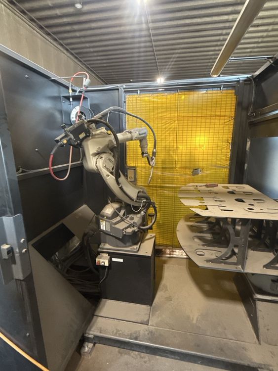 Miller PA350S 6 Axis Payload Capacity: 350 lbs