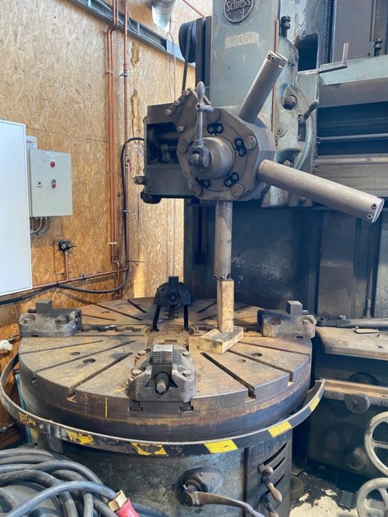 Schiess VTL Swing diameter: 1700 mm