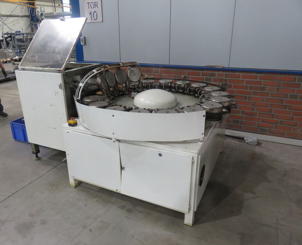 Grossmann SWFe18 baking system for fan wafers