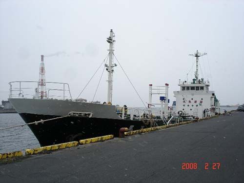 Vessel type: Tanker DWT:935tons on 3.45Draft