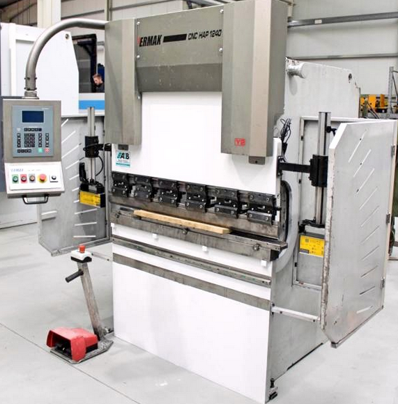 Ermak CNC HAP 1270x40 40 t