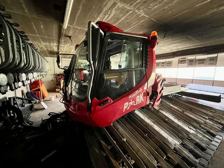 Pistenbully 400 Park