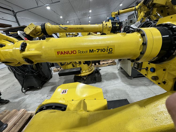 Fanuc M-710iC/50 6 Axis 50kg