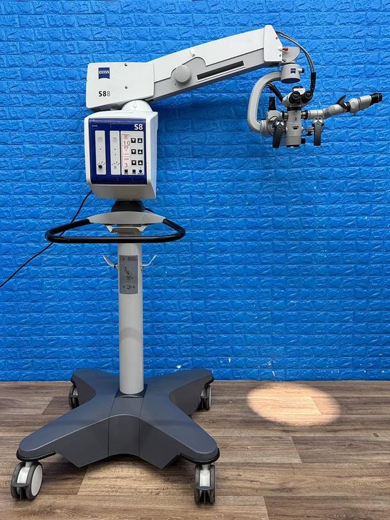 ZEISS S88 Opmi Vario  Surgical Microscope